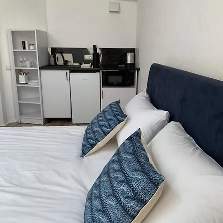 Apartment Center Avenue 23