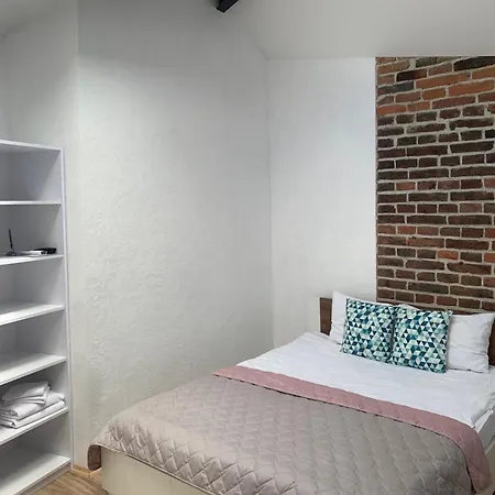 Apartment Center Avenue 23