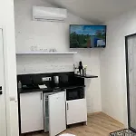 Center Avenue 23 Apartment *