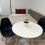 Center Avenue 23 Apartment Lemberg