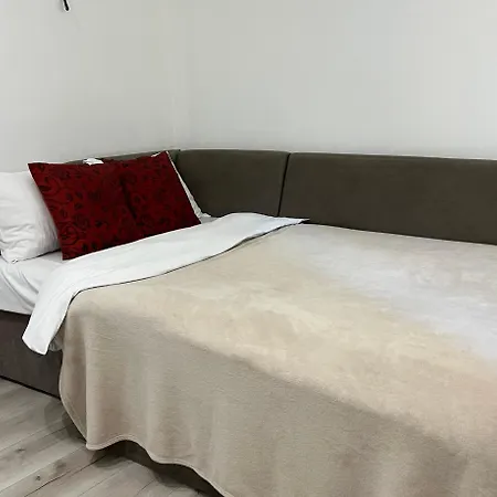 Διαμέρισμα Center Avenue 23 *