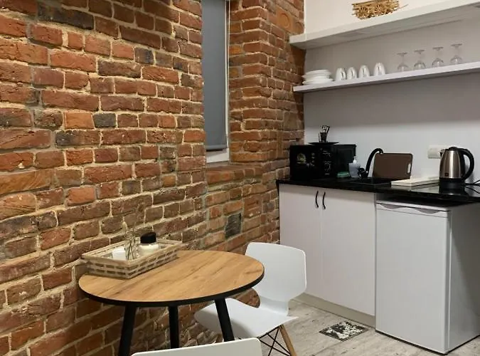 Center Avenue 23 * إلفيف